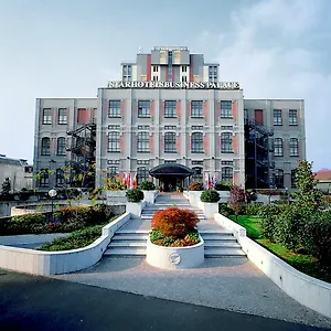 Starhotels Business Palace Hotel Milano