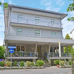 Ivana Hotel
